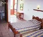Tzevenos Hotel *
