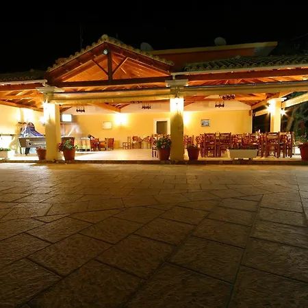 Hotell Tzevenos Agios Georgios (Corfu)